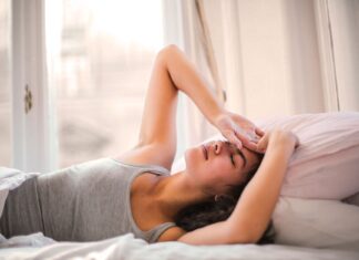수면 부족이 뇌에 미치는 영향: 글림프 시스템과 뇌 노폐물 배출 메커니즘의 중요성 수면 부족이 뇌에 미치는 영향: 글림프 시스템과 뇌 노폐물 배출 메커니즘의 중요성